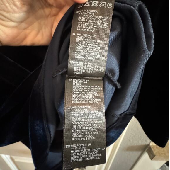 REISS $240 Midnight Blue Velvet Long Sleeve Cut Out Mini Dress Size 4 - Picture 8 of 11